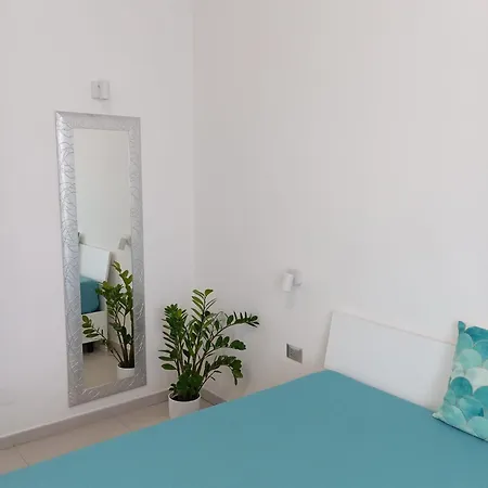 Casa Aurora, Il Mare E Il Centro A Portata Di Mano Apartment *