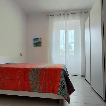 Casa Aurora, Il Mare E Il Centro A Portata Di Mano Apartment Vieste