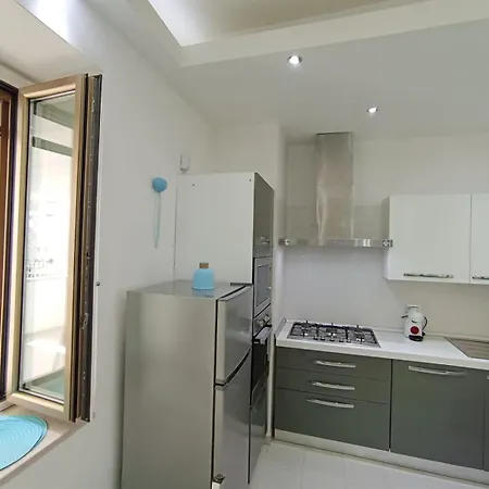 Casa Aurora, Il Mare E Il Centro A Portata Di Mano Apartment